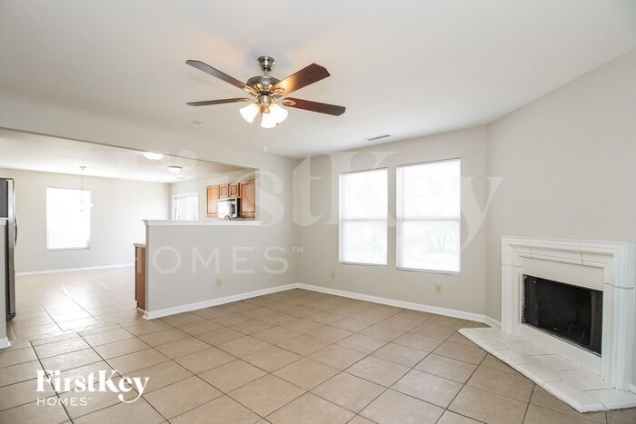 Building Photo - 4154 Lakewood Glen Dr