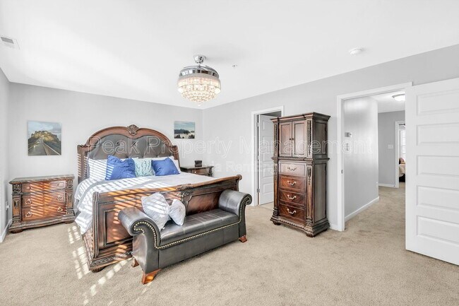 Building Photo - 4951 Old Main St