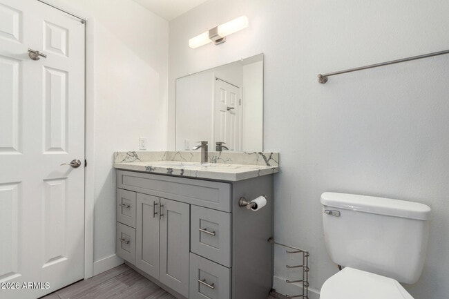 Building Photo - 1586 West Campbell Ave