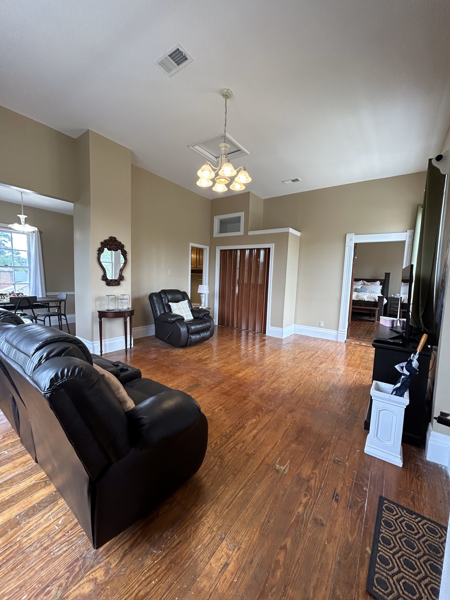 Apt C - Living Room - 1116 Main St