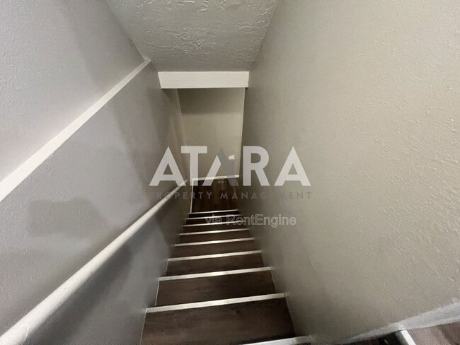 Building Photo - 4247 S Hwy 89