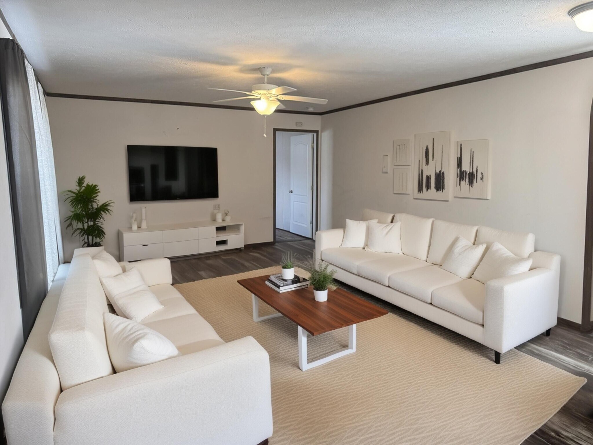 Building Photo - 55 Arbor St