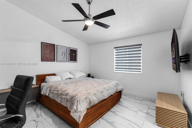 Building Photo - 17864 SW 141st Ct