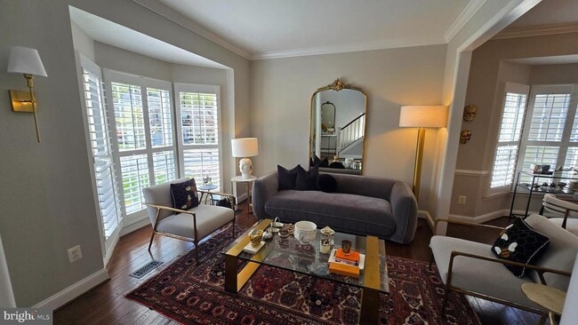 Building Photo - 47400 River Crest St