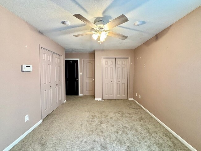 Building Photo - Stunning Condo Near Chesapeake Bay