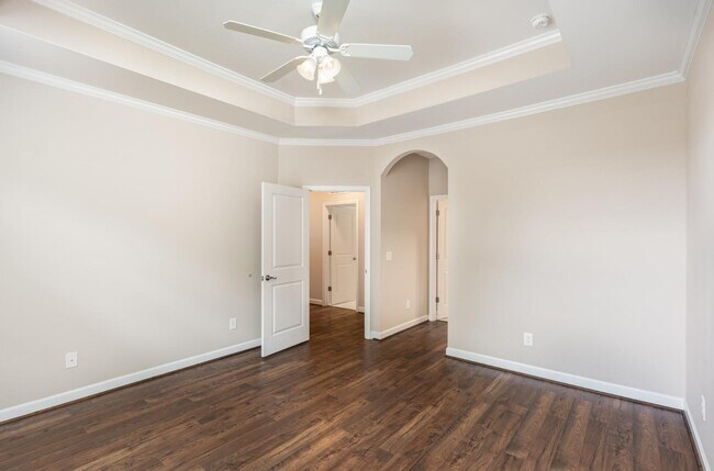 Building Photo - 1164 Hudson Dr