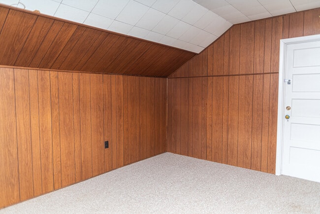 Building Photo - 116 N Union Ave