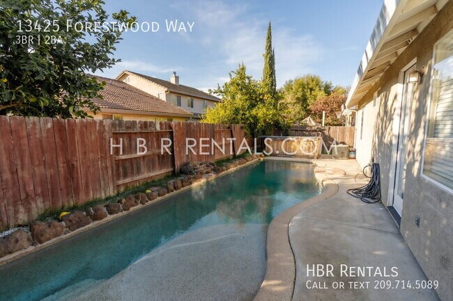 Building Photo - 13425 Forestwood Way