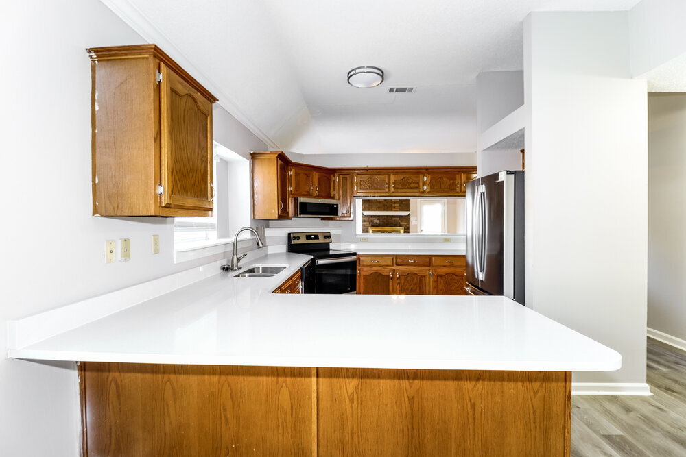 Building Photo - 7017 Juanita Cir S