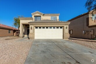 Building Photo - 4 bedroom home in Buckeye!! Brand new floo...