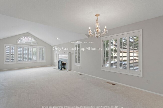 Building Photo - King City Charmer 55+ Community: Your Perf...