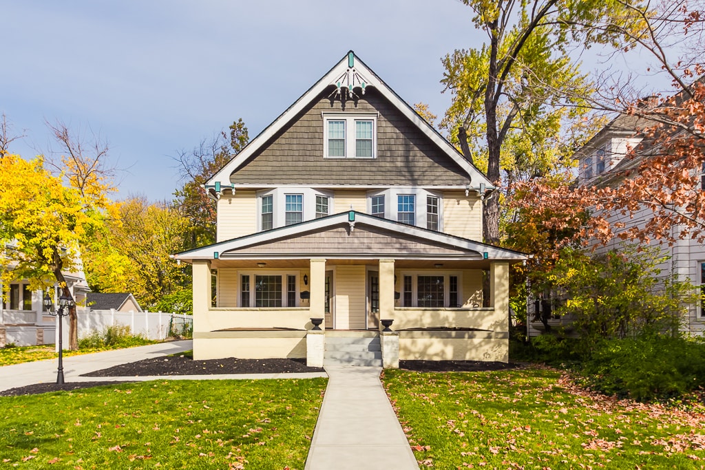 Building Photo - 12564 Clifton Blvd