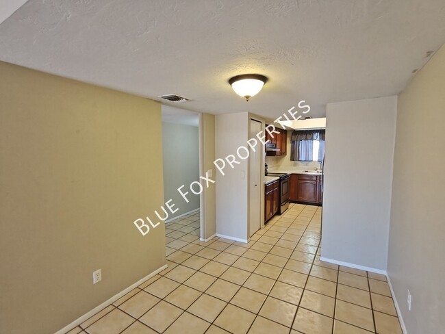 Building Photo - 7861 E Lester St