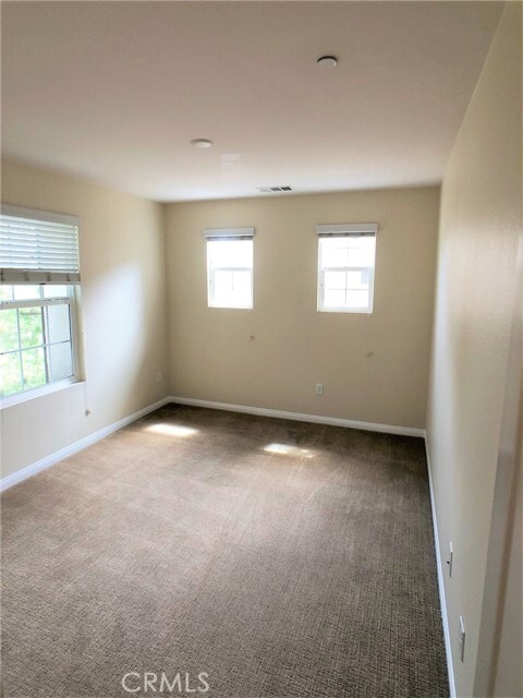 Building Photo - 2459 Bruin Pl