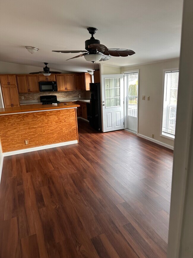 Building Photo - 1 Jacob Dr