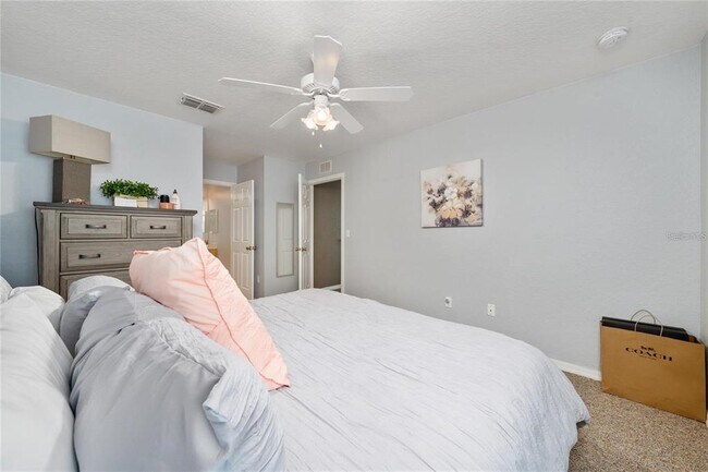 Building Photo - 930 Moonlight Cove Rd