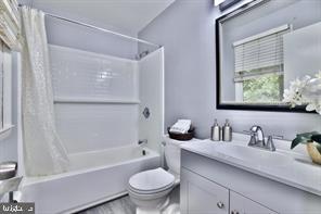 Building Photo - 16719 Huron St