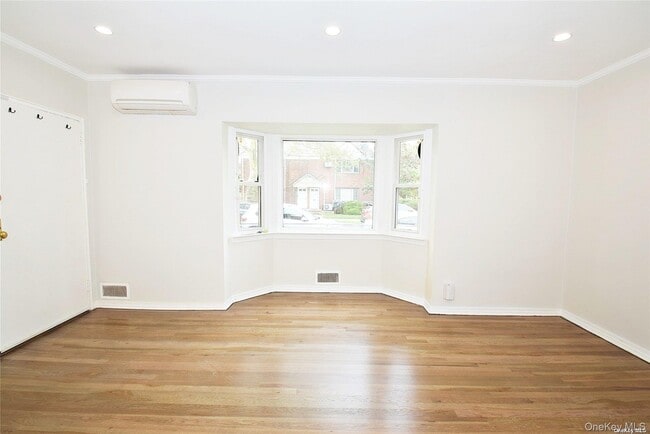 Building Photo - 75-03 197th St