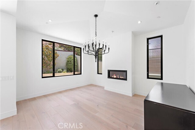 Building Photo - 2340 Crestview Dr