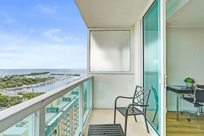 Building Photo - 2889 McFarlane Rd