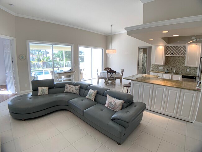Building Photo - 8074 Kaliko Ln