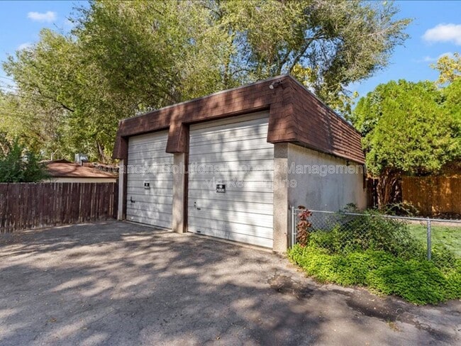 Building Photo - 4554 S 785 E