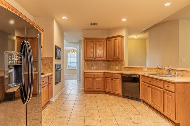 Building Photo - 630 Hookberry Trail