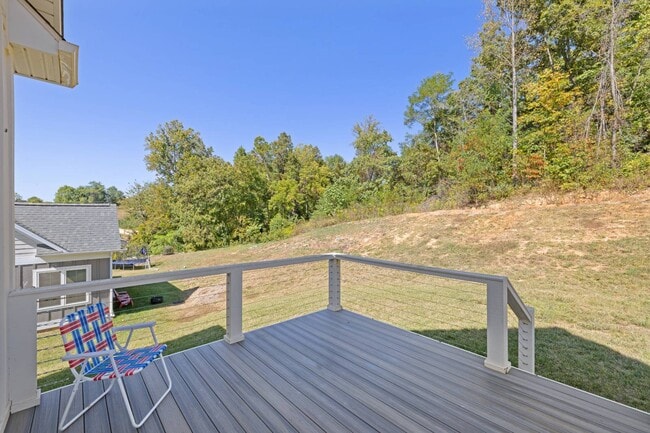 Building Photo - 43 Mcilwee Ln