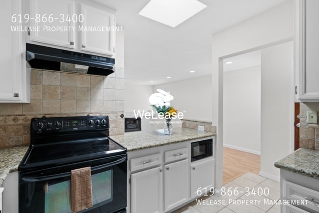 Building Photo - 2905 Cowley Way