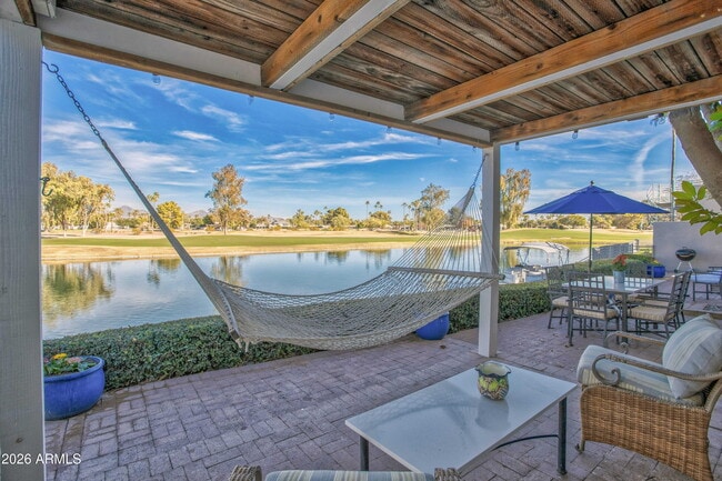 Building Photo - 7638 E Vía De Lindo