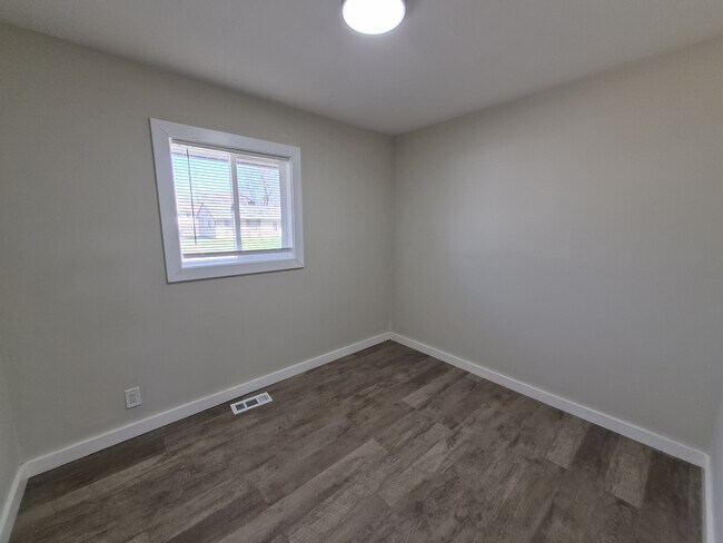 Building Photo - 8515 Georgiana Ln