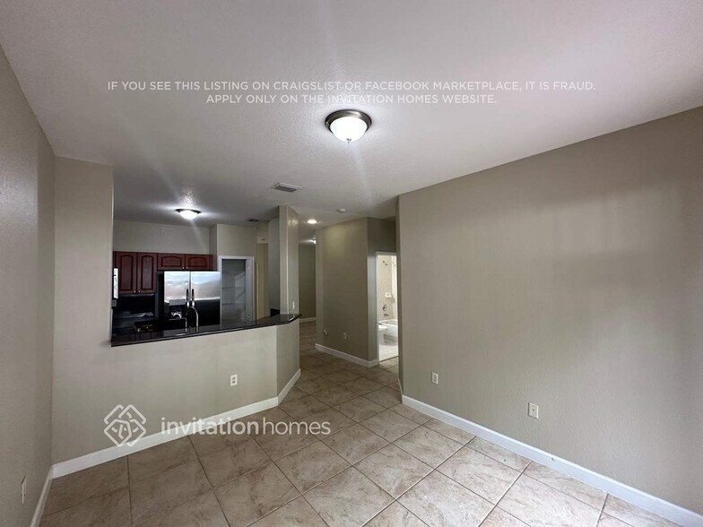 Building Photo - 877 SW 149th Ct