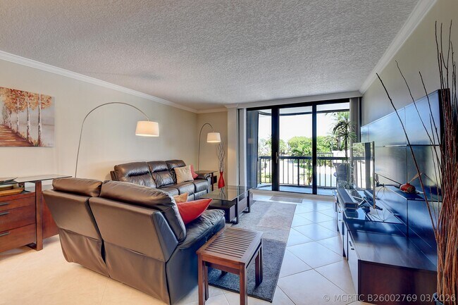 Building Photo - 4748 S Ocean Blvd