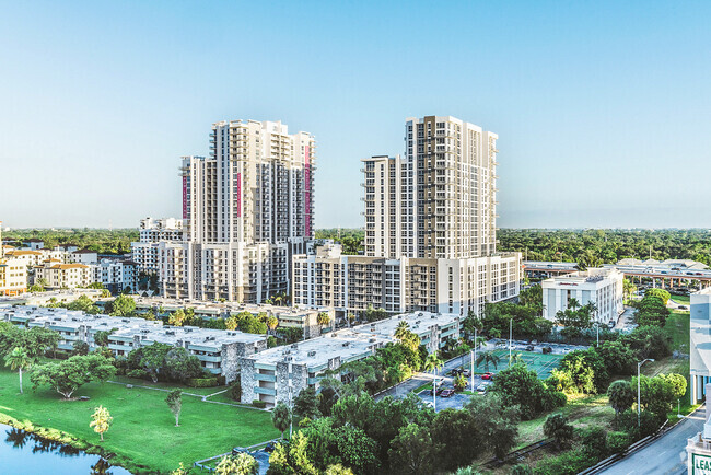 Building Photo - The Palmer Dadeland Apartments