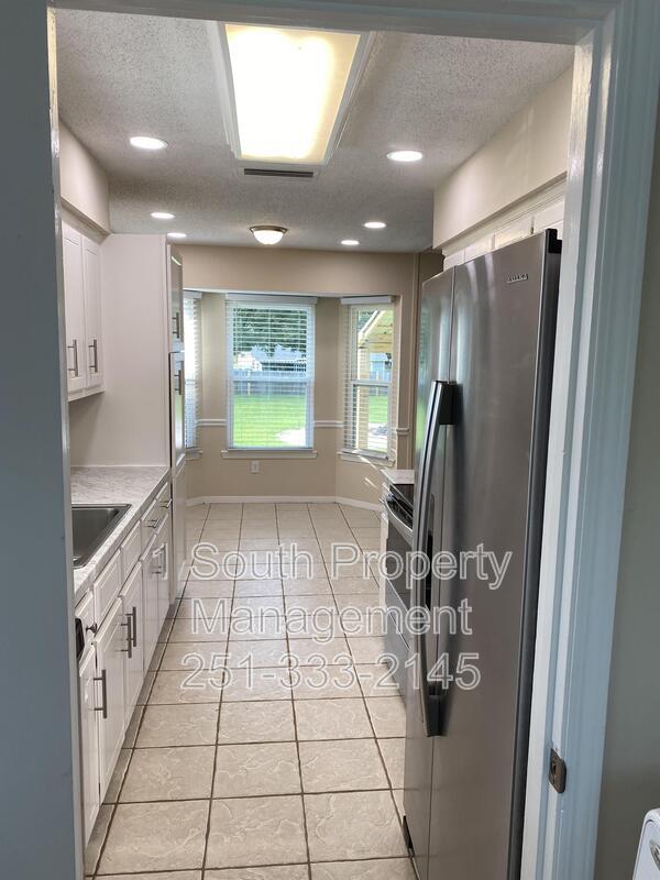 Building Photo - 9176 Colt Dr