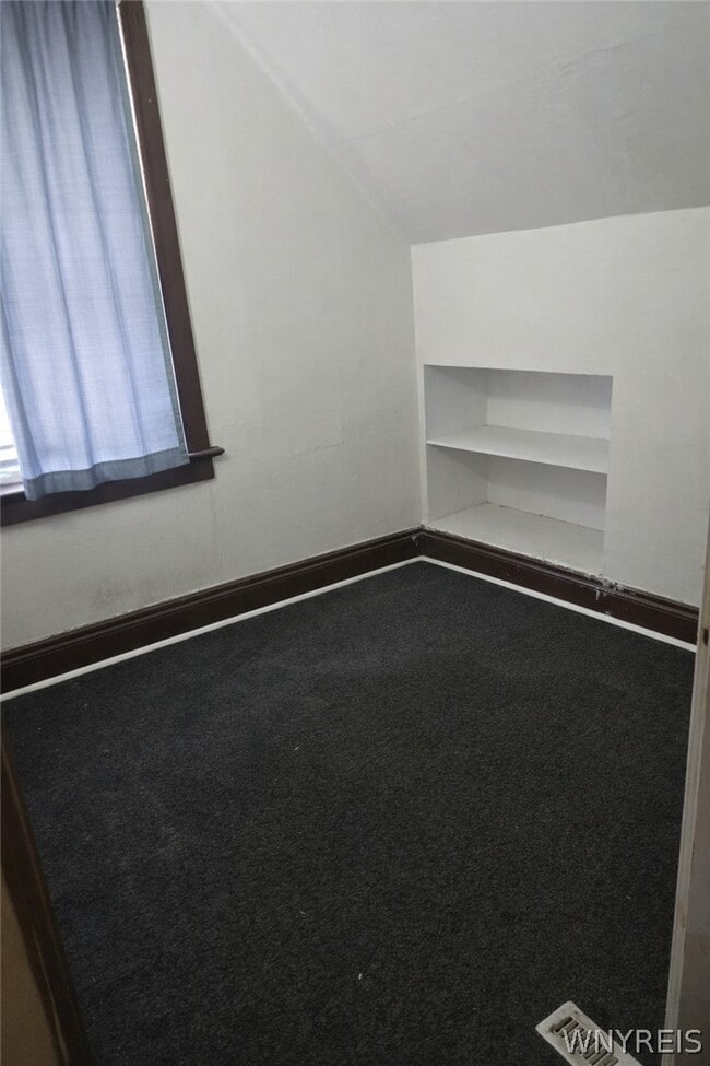 Building Photo - 193 Merrimac St