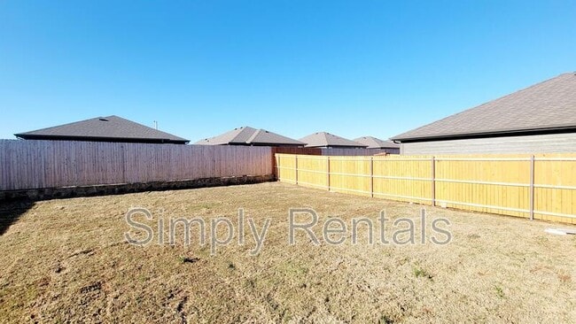 Building Photo - Brindle Dr. 1417
