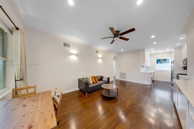 Building Photo - 1446 Lenox Ave.