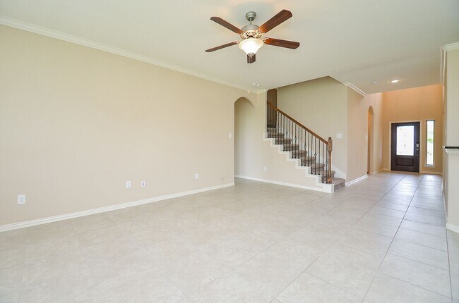 Building Photo - Gorgeous 4-bedroom home!
