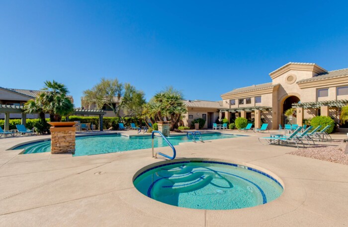 Building Photo - 16013 S Desert Foothills Pkwy