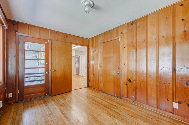 Building Photo - 6507 Heron Dr