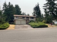 Building Photo - 4Bd/2Ba Mukilteo Home