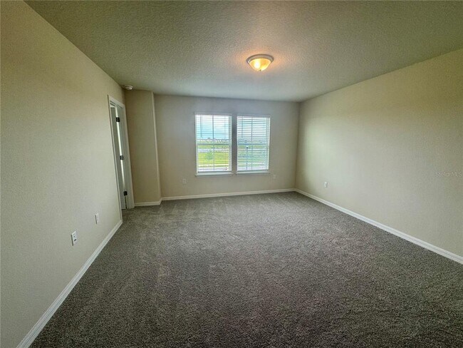 Building Photo - 6370 Tabebuia Pkwy