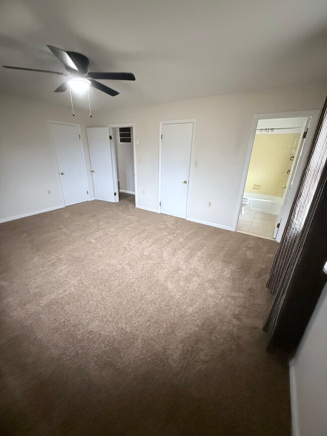 Building Photo - 1755 Holland Cliffs Rd