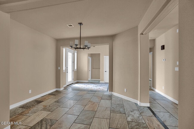Building Photo - 7238 Canyon Wren Ave