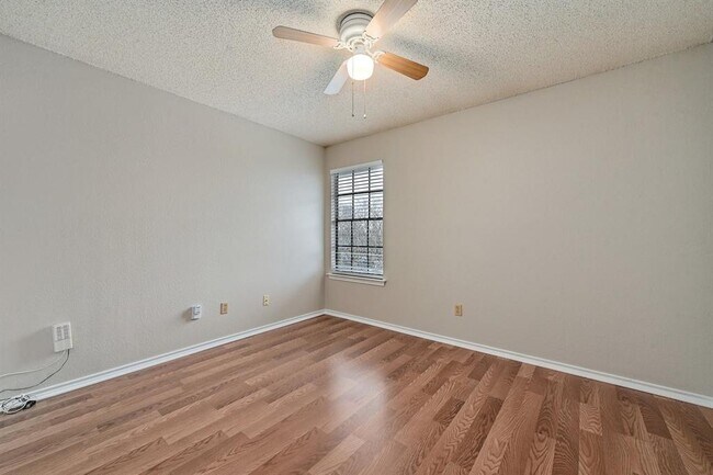 Building Photo - 4601 Manzanillo Dr