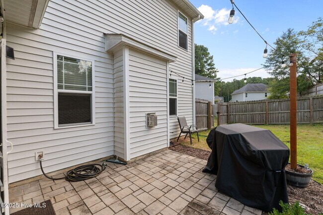 Building Photo - 620 Overland Ct