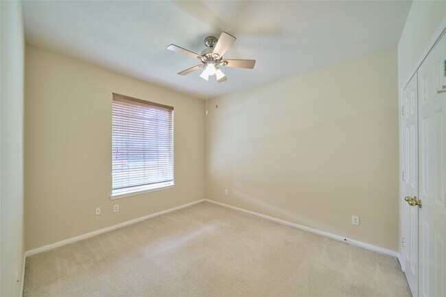 Building Photo - 15810 Ashton Hills Dr