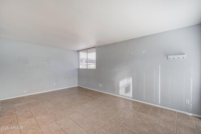 Building Photo - 4204 N 38th St