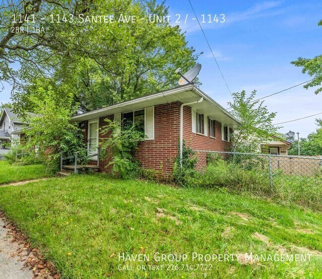 Building Photo - 1143-1143 Santee Ave